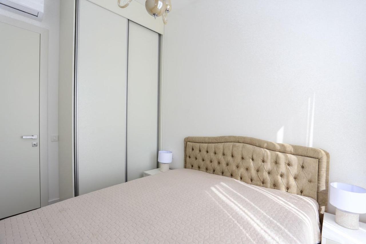 Montesun Apartments Becici Boreti Luaran gambar