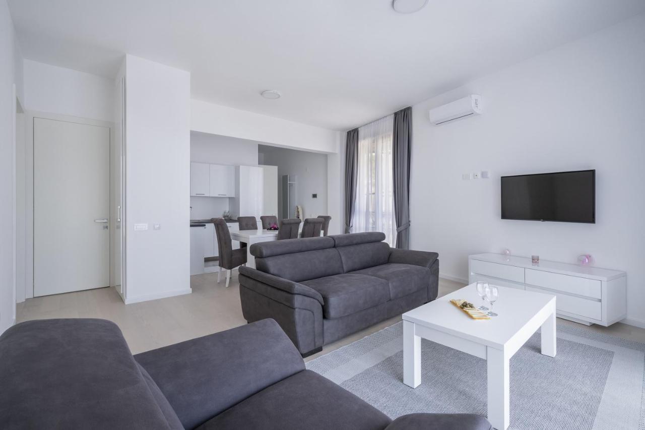 Montesun Apartments Becici Boreti Luaran gambar