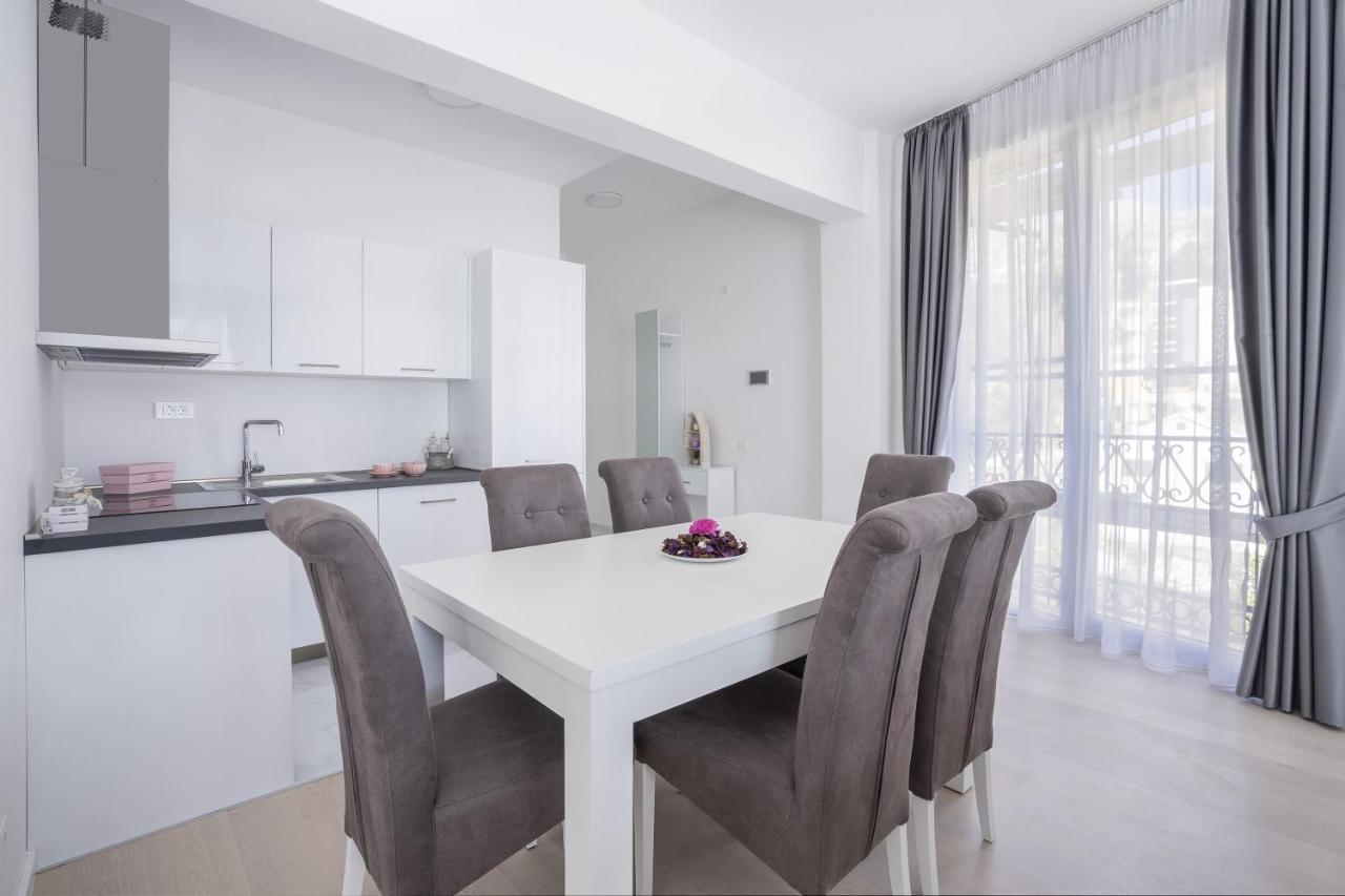Montesun Apartments Becici Boreti Luaran gambar