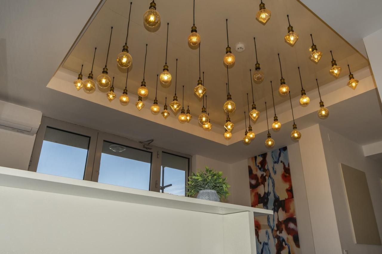 Montesun Apartments Becici Boreti Luaran gambar