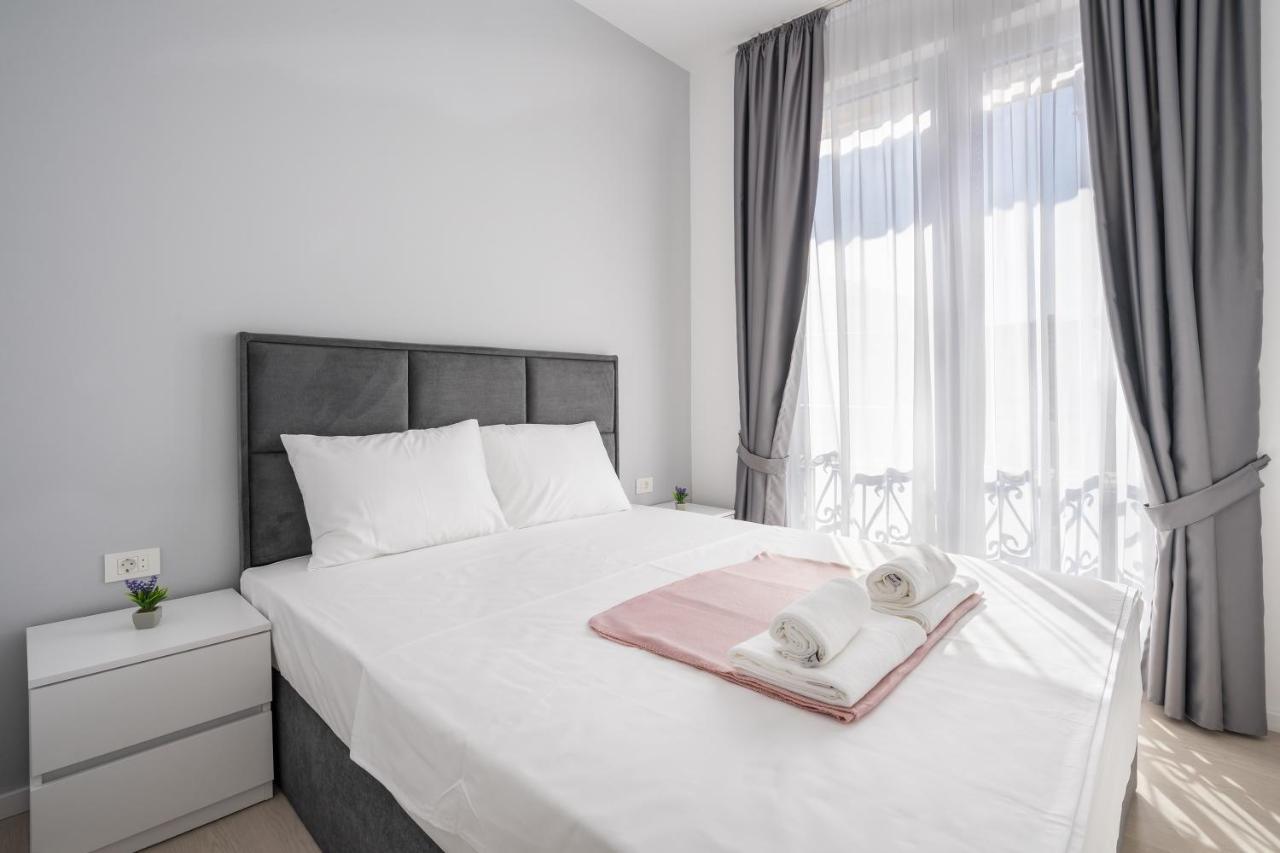 Montesun Apartments Becici Boreti Luaran gambar