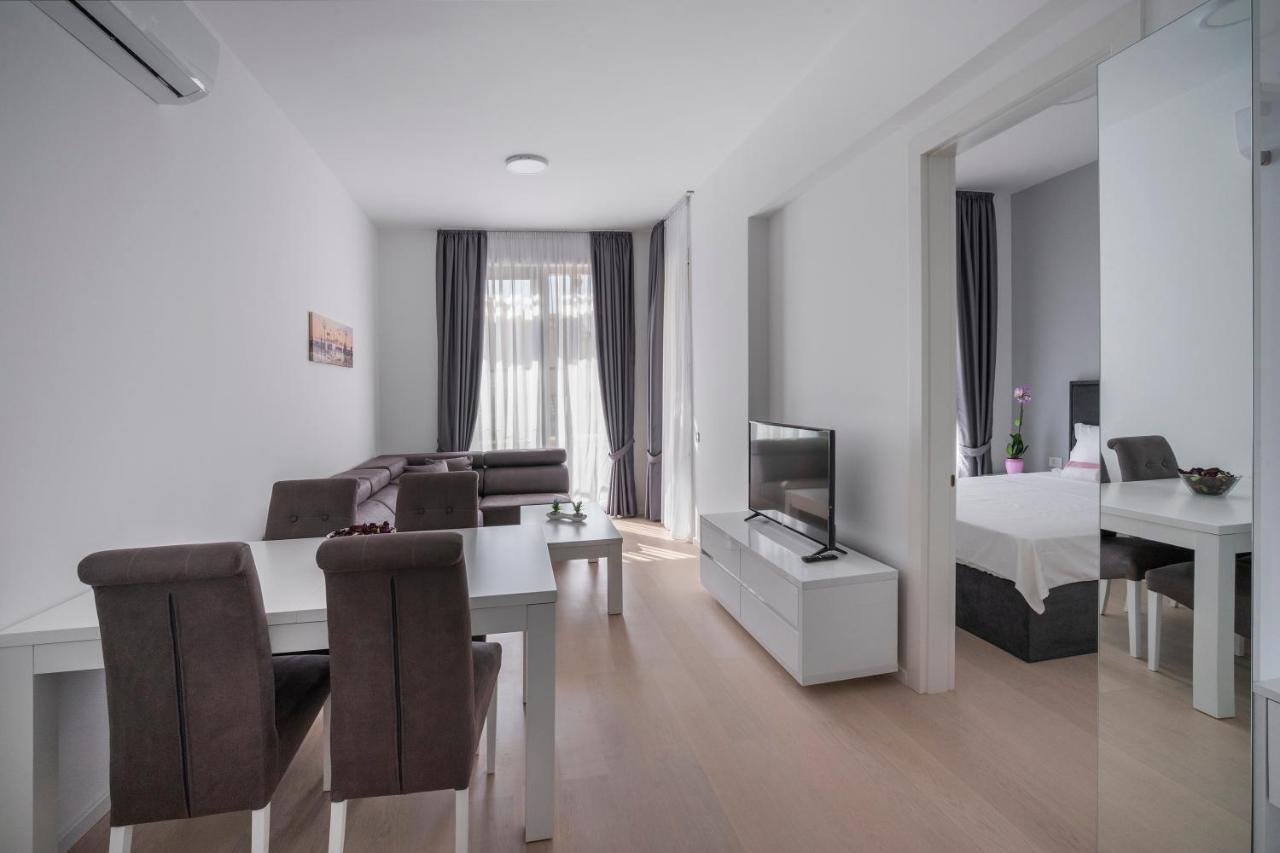 Montesun Apartments Becici Boreti Luaran gambar